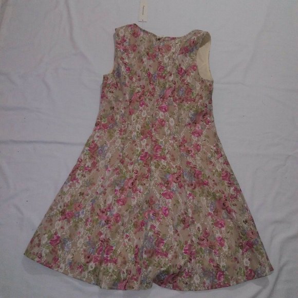 Francesca's Medium Natalia Floral Lace Dress - Picture 8 of 11